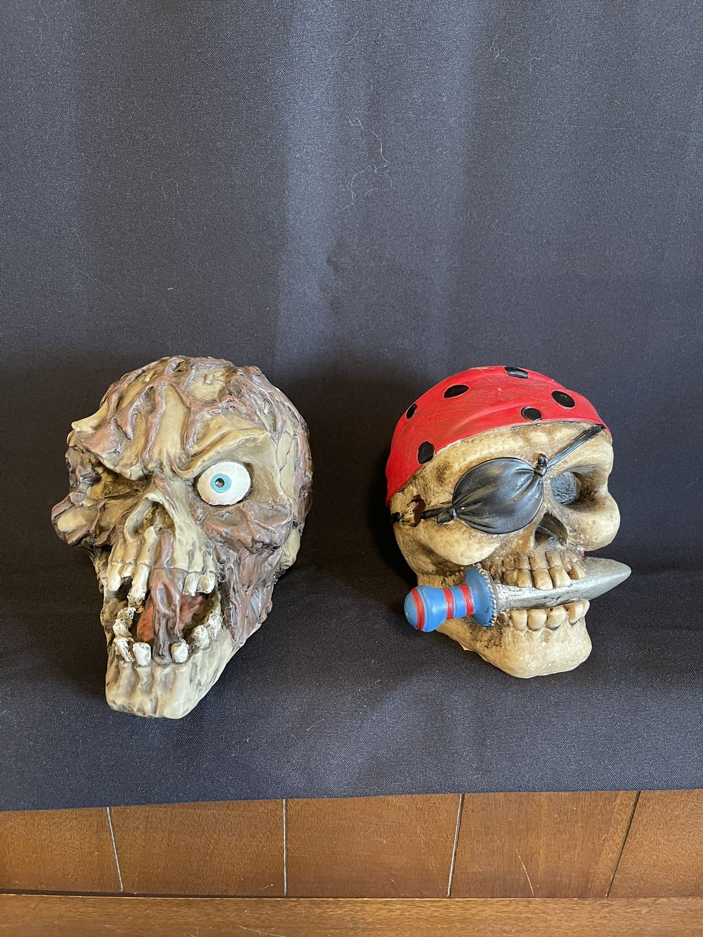 Halloween Resin Skulls Pirate Zombie