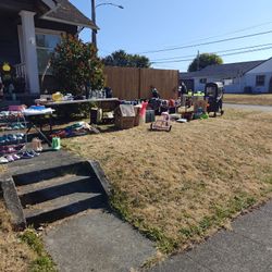 Yard Sale N. 30th & Verda