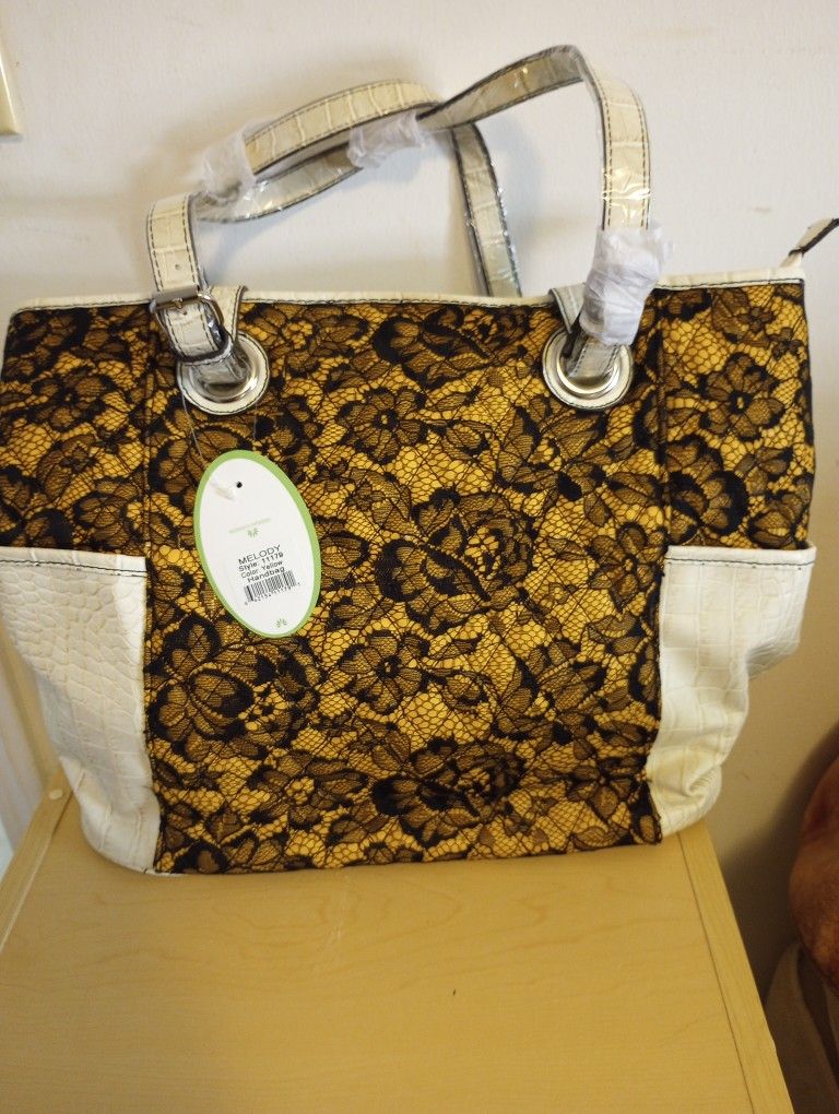 PARINDA HAND BAG NEW 