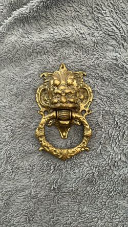 Antique Brass Lion Head Door Knocker