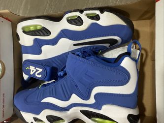 Brand New Nike Air griffey max size 3.5 youth