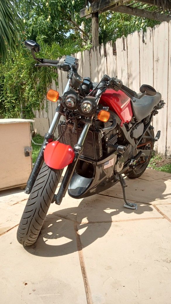 2008 Kawasaki Ninja 500R (Ex500)