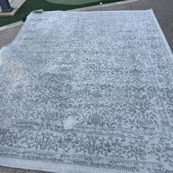 Area Rug  7' 10" x 10' - Ivory Gray