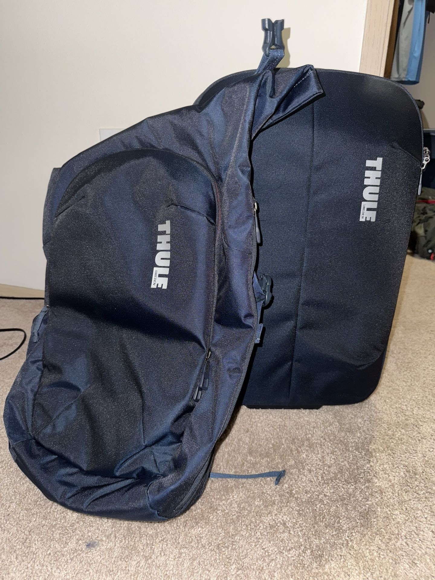 Thule backpack and carry on suite case SET