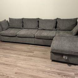 Sectional Couch Brand New