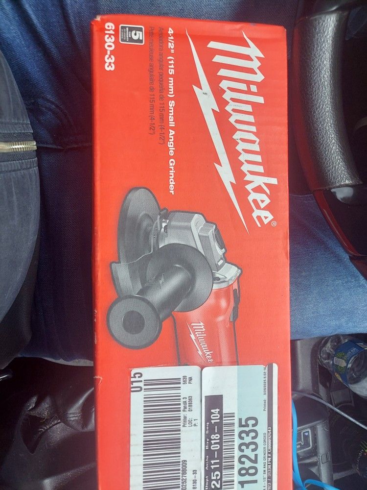 Milwaukee Grinder