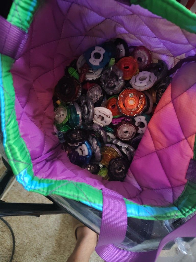 Beyblade X Lot 40 Beys