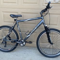 Trek Alpha 4500 Mountain Bike