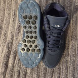 New Mens Size 9 Nike Gt Midnight 