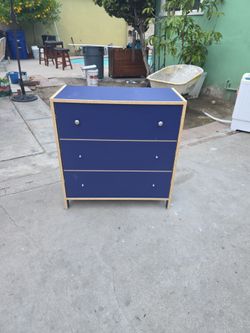 Dresser Chest