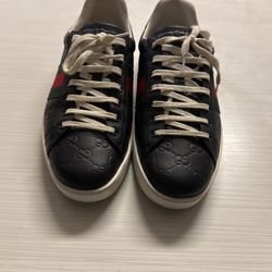 Gucci Sneakers