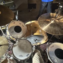 LUDWIG 26’ Kit DRUMS Drumset Bonham style