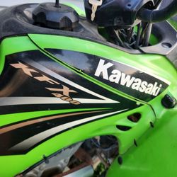 Kawasaki Kfx 400 Four Wheelers 