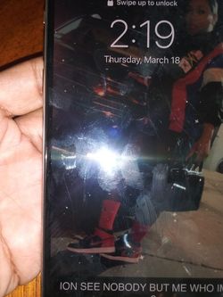 Iphone XXMAX no Cracks No Scuffs With Apple ⌚