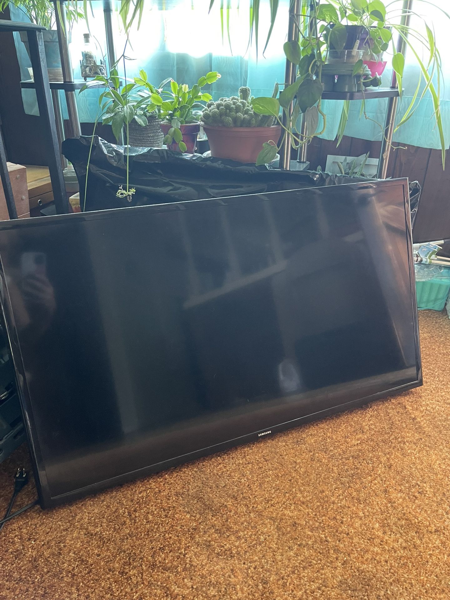 FREE Samsung UN40N5200A 40 inch Class N5200 Smart Full HD TV