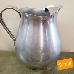 Vintage DuraWare Pitcher 