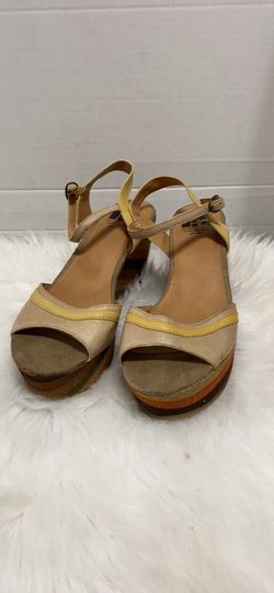 BC Fidget platform wedge sandals size 9.5