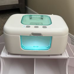 Munchkin Diaper Change Organizer With Wipe Warmer & Dispenser with LED Changing Light & On/Off Switch