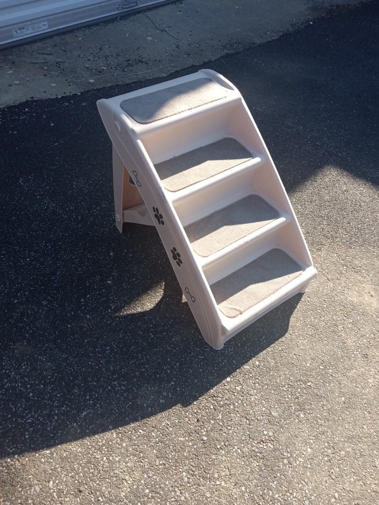 Pet Steps