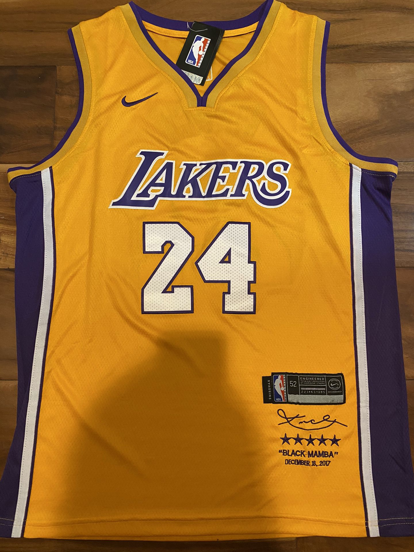 KOBE BRYANT LOS ANGELES LAKERS VINTAGE ADIDAS JERSEY BRAND NEW WITH TAGS  SIZE XL for Sale in Los Angeles, CA - OfferUp
