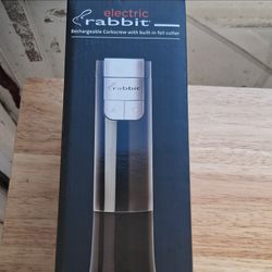 Rabbit Electric Rechargeable Corkscrew with Foil Cutter