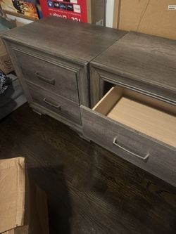 2x Night Stand (Good Condition)