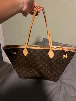 100% real  authentic Louis Vuitton bag  bar code SD5017