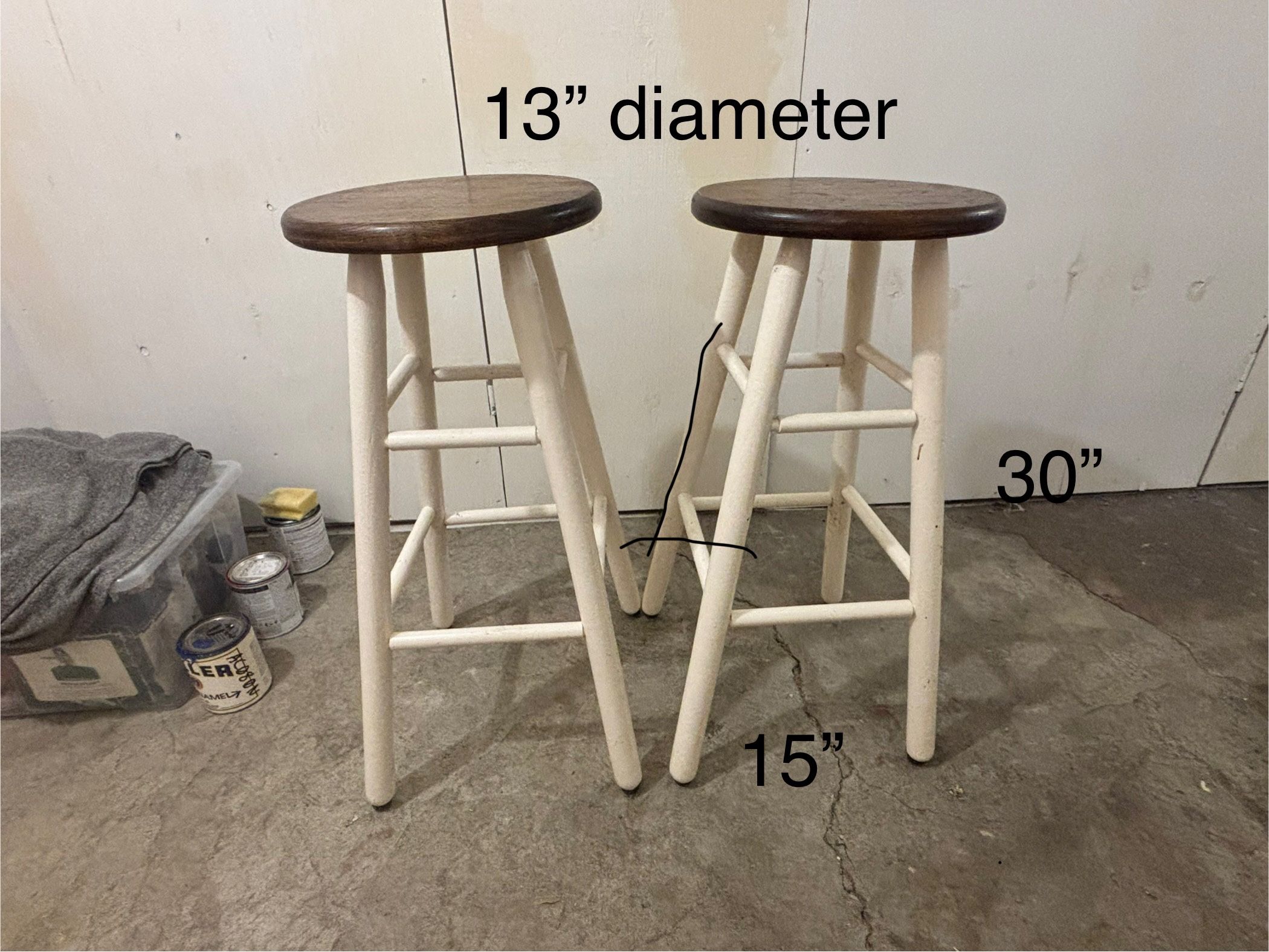 2 Stools