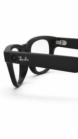 Ray-Ban Meta Smart Glasses 1st Gen