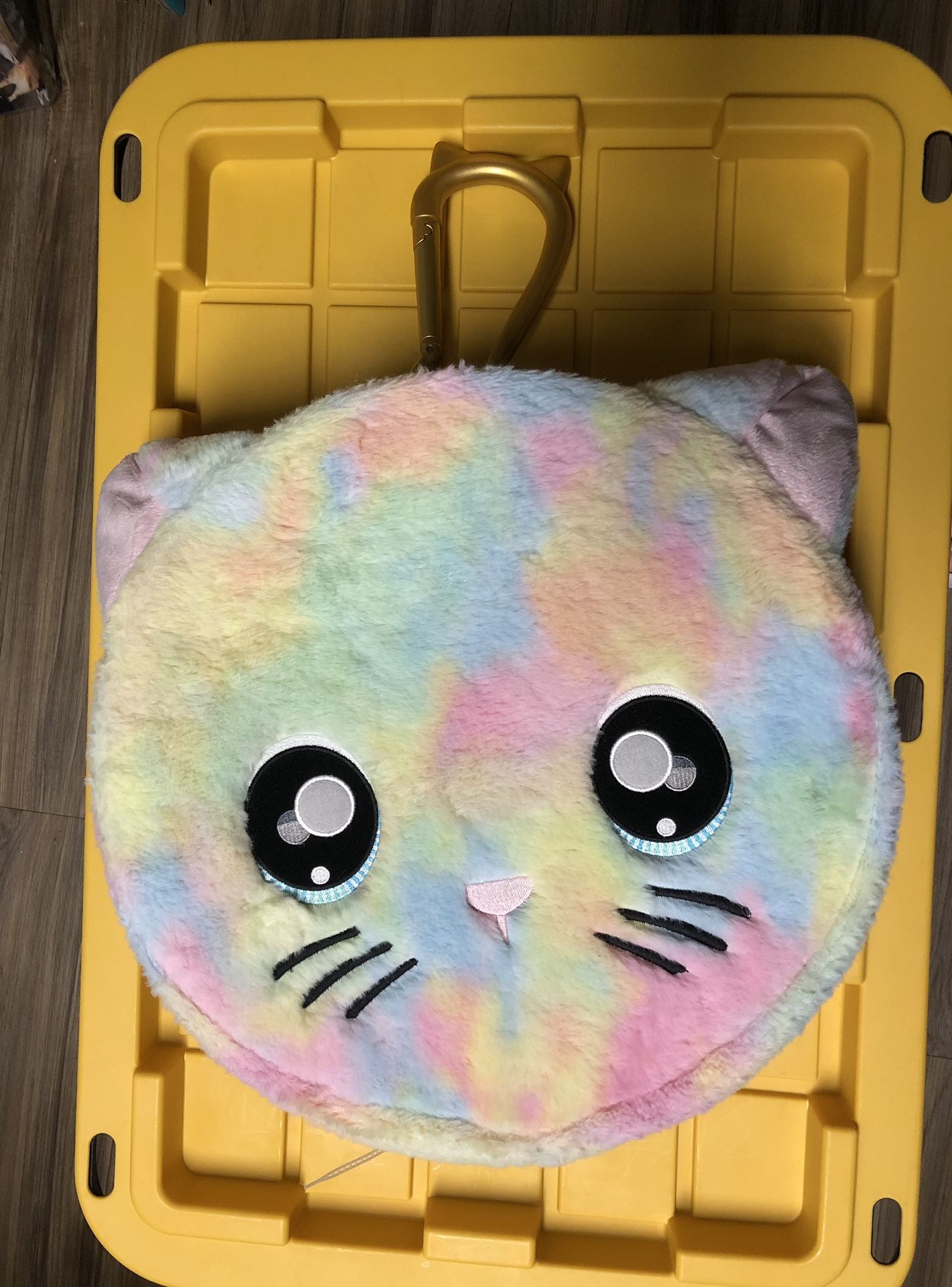 Nana Surprise Cat Box