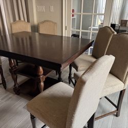 Bar Height Table And 6 Chairs 