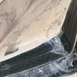 Deluxe Brand Full Size Mattress Set 