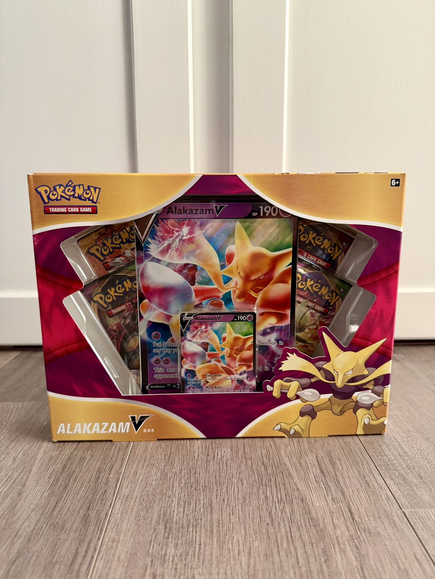 Pokemon Alakazam V Box