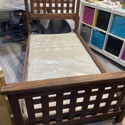 Twin Bedroom Set Great For A Child’s Bedroom