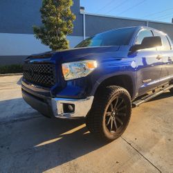 Toyota Tundra 4x4