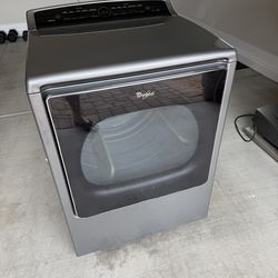 Whirlpool Cabrio 7.3 cu ft gas dryer