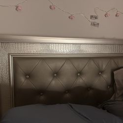 ✨ Glam Queen Bed Frame / Headboard – Matching Set Available ✨