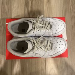 White Nike Air Force 1s