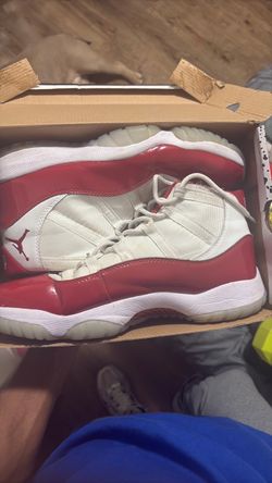 Jordan 11 cherry