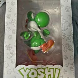 Super Nintendo Yoshi Figure