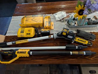 DeWalt 20V XR Brushless Pole Saw & Hedge Trimmer Combo (Brand New)