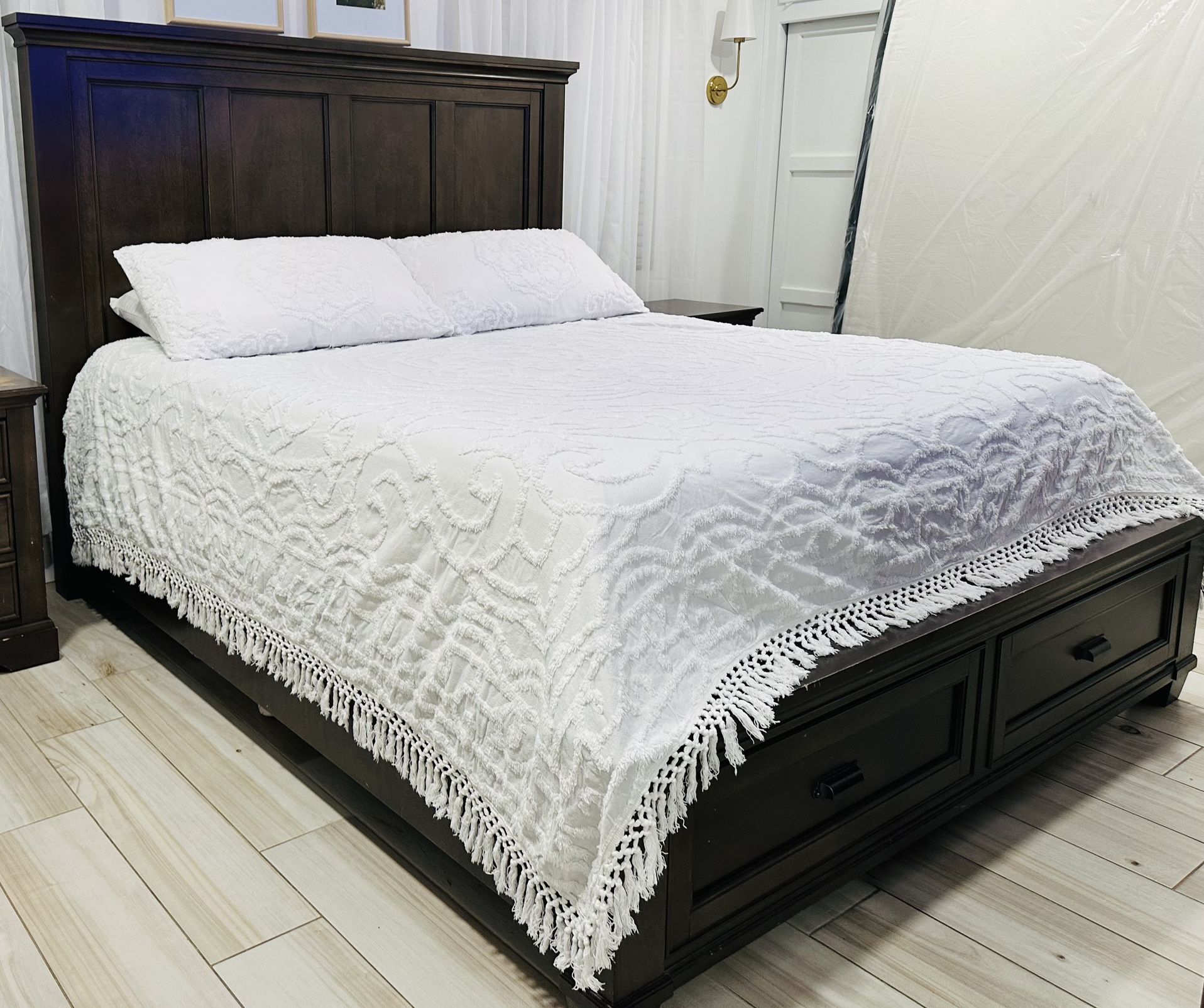 California King Size Bedroom Set