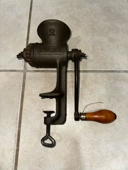 RARE "Universal" Food MEAT Chopper Cast Iron Food Prep Hand Crank #2 Vintage ruttmandesigns (949)