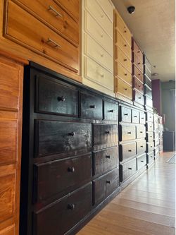 Heavy Duty Pine 9D Chest
