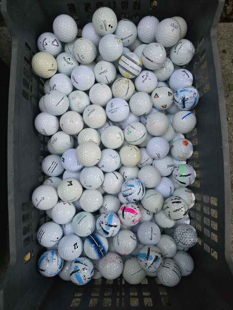 200 Golf Balls of All Brands