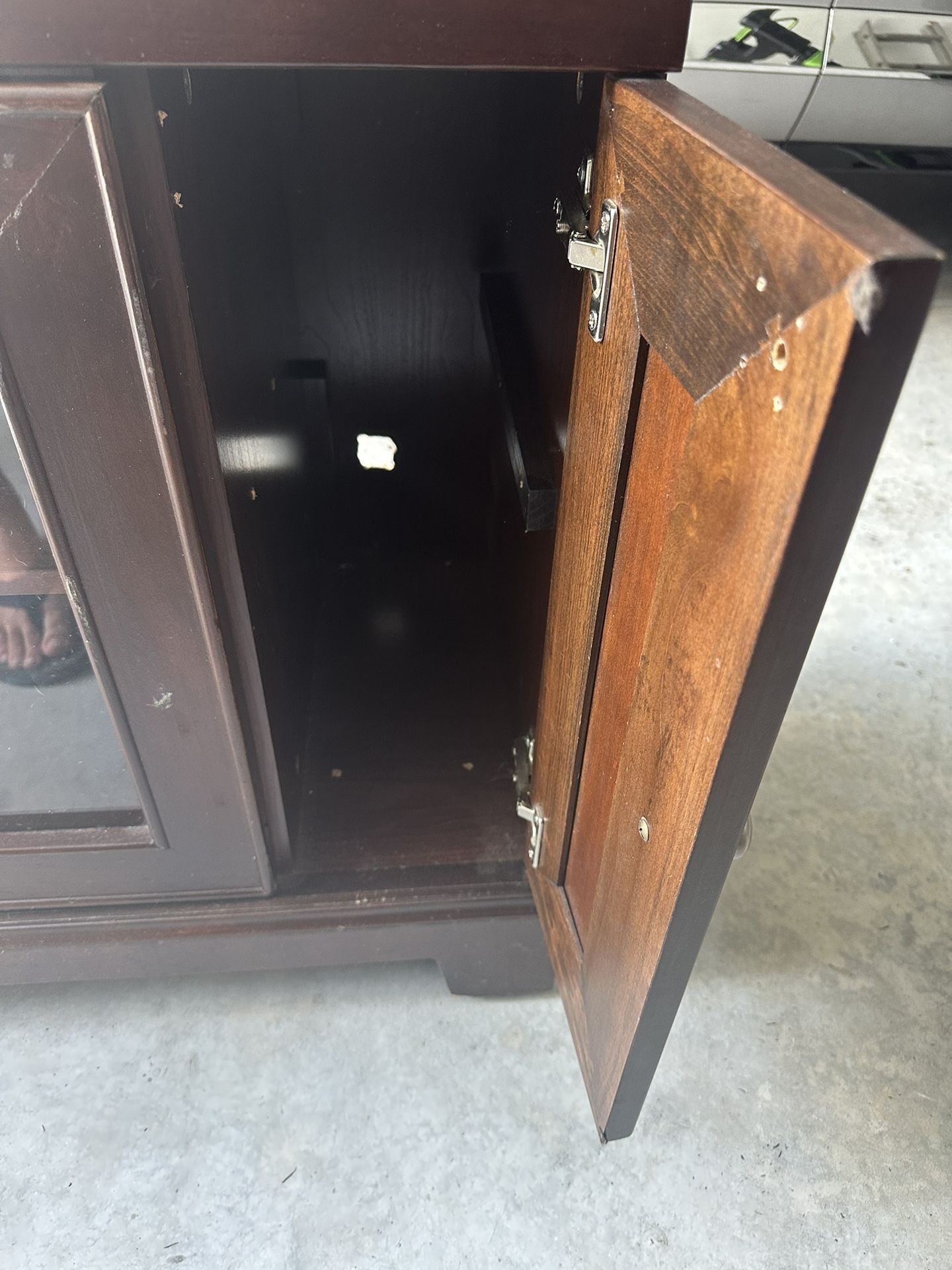 Console Tv Table for Sale in Newberry, FL OfferUp