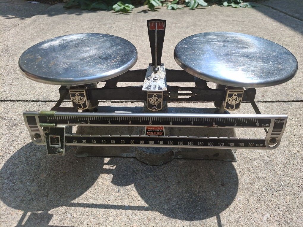 Vintage Ohaus Harvard Trip Balance Scale 2kg/5lb Model 1312 & Sto-A-We