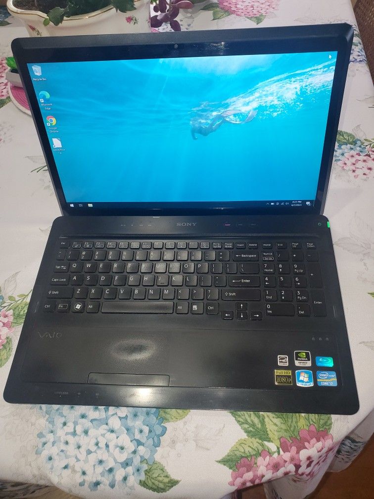 Sony Vaio Core i7 17" Laptop
