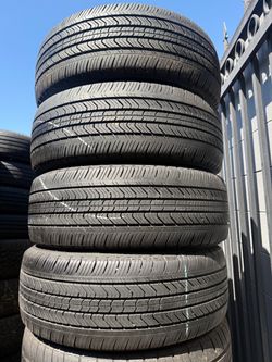 215/55/17 Michelin instaladas y balanceadas las 4