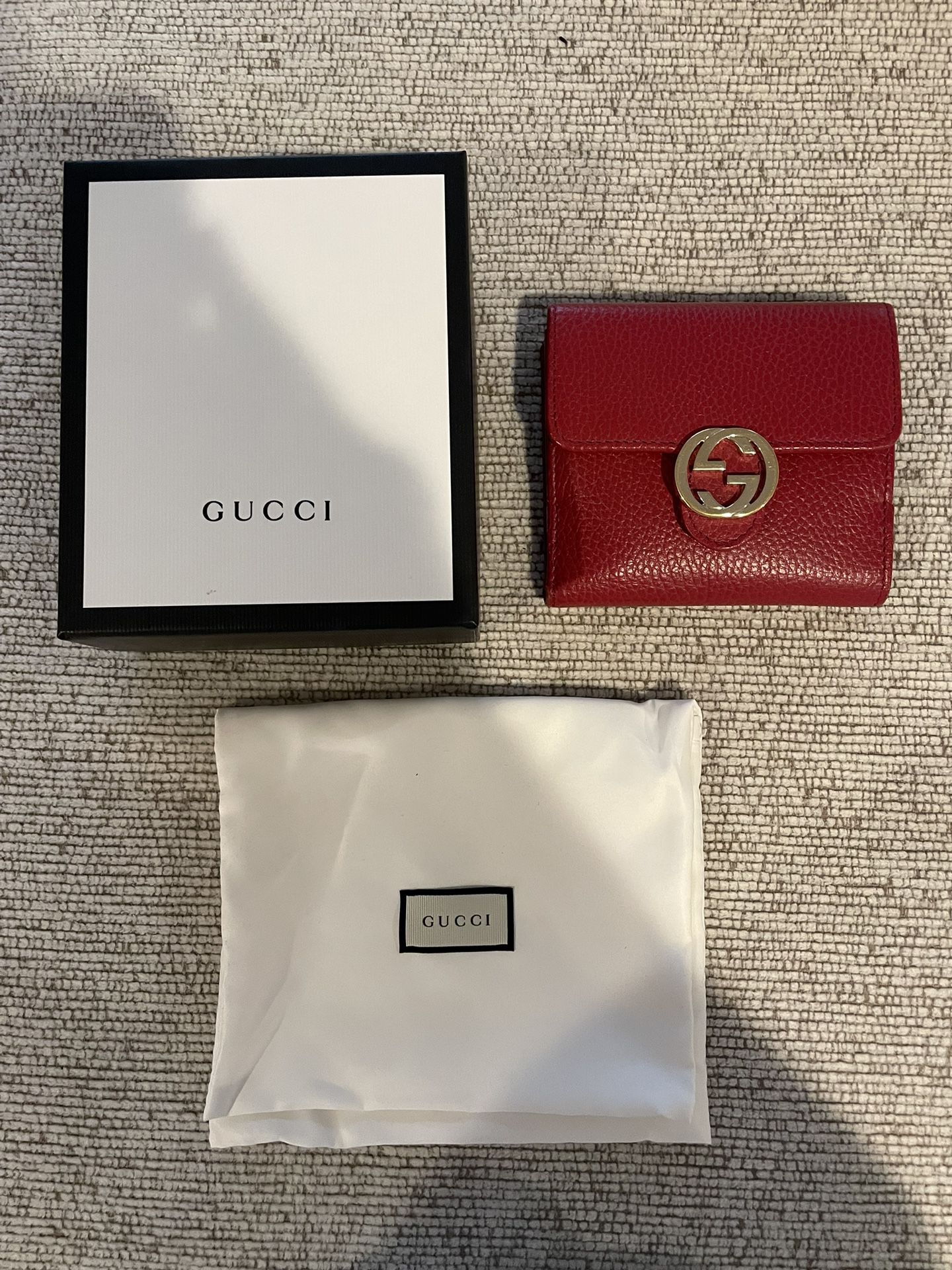 Authentic Gucci Wallet 